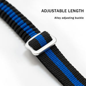 Guinzaglio per cani tattico retrattile da esterno in Nylon guinzaglio per cani guinzaglio a mano con forte forza di trazione - Product Image 3