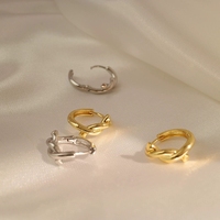 Boucles d'oreilles créoles à clip en argent nouées, design de niche EK460, pour femme, sensation haut de gamme, accessoires polyvalents de style minimaliste