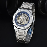 Montre mécanique automatique pour homme 2026, bracelet en acier inoxydable, boîtier octogonal en métal, style médiéval, cadran à aiguilles 43 mm