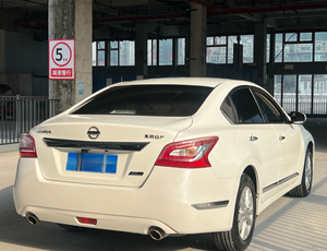 Nissan Teana 2.0L XL Comfort Sedan 2016, Autos Usados en Venta, Vehículo Japonés Confiable de Gasolina a Bajo Precio - Product Image 6