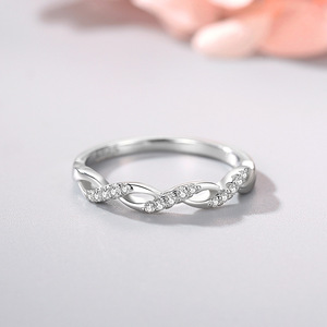 Bague élégante pour femmes Ada Jewelry en argent sterling 925 plaqué rhodium avec zircon - Product Image 2