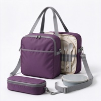 Sac à bandoulière pour pique-nique avec deux compartiments zippés, porte-ustensiles et poignées de transport pour le camping, les voyages et les repas en plein air