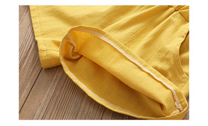 Nouvel ensemble d'été pour filles : short et haut en coton et lin à imprimé ananas, style épaules dénudées - Product Image 6