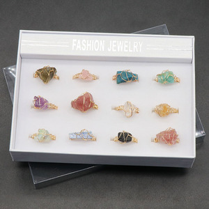 مصنع بيع بالجملة 12 حلقة إصبع من حجر الكريستال الطبيعي <span class=keywords><strong>Amethyst</strong></span> حرير ملفوف خواتم كريستال صفراء قابلة للتعديل - Product Image 1