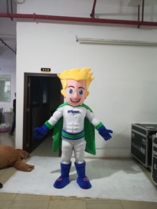 Disfraz de Mascota de Superhéroe Popular para Adultos, Cabello Amarillo, <span class=keywords><strong>con</strong></span> Capa Roja en Venta, Color y Logotipo Personalizables - Product Image 2