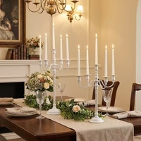Candélabre Rétro en Fer à 5 Têtes, Porte-Bougie Haut Multicolore pour Décoration de Table, Mariage, Événement, Fête, Dîner