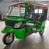 Tricycle Passager à Essence 200CC Haute Capacité Économie de Carburant Pare-brise Double Siège Keke Napep Tok Tok