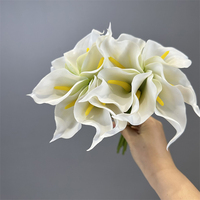 Bouquet de fleurs de lys Calla de haute qualité au toucher réel, mini bouquet de lys Calla pour la décoration d'événements de mariage