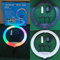 Fournisseur d'Or Lumière de Studio LED RVB Portable Anneau Lumineux LED RVB de Haute Qualité 22 Pouces avec Trépied de 2,1 M et Support de Téléphone