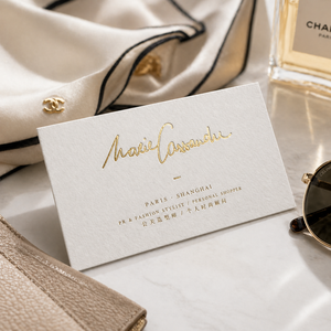 Biglietti da Visita Premium Personalizzati con Stampa in Lamina d'Oro e Goffratura, Carta Artistica Bianca per Consulenti, Agenti Immobiliari, Servizi Professionali - Product Image 3