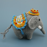Poupée éléphant au crochet faite main, breloque florale, accessoire de sac éléphant transfrontalier, cadeau artisanal pour sac à dos et clés de voiture