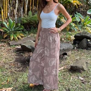 Pantalon large à taille haute à imprimé hawaïen personnalisé, de haute qualité, 100% rayonne, tissu doux, pantalon décontracté - Product Image 2