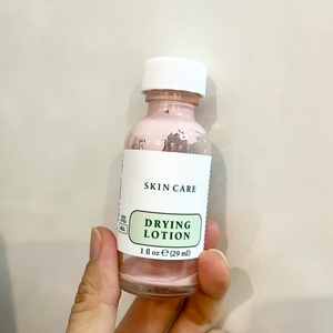 Essence liquide <span class=keywords><strong>anti</strong></span>-acné 29 ml la plus vendue - Flacon rose - Réduit l'acné et les points noirs, éclaircit le teint - Product Image 3