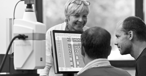 Microscope à <span class=keywords><strong>zoom</strong></span> coaxial Zeiss Axio <span class=keywords><strong>Zoom</strong></span>.V16 pour l'analyse des matériaux, offrant une haute résolution et une portée de <span class=keywords><strong>zoom</strong></span> de 16x - Product Image 5