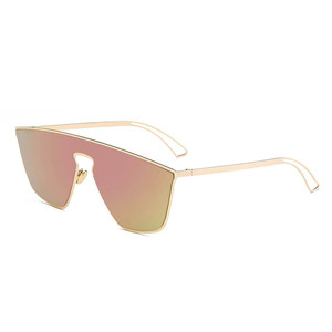 BEVERLY Lunettes de soleil carrées futuristes à verres plats pour femmes - Product Image 2