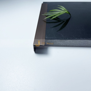 ขอบกระเบื้องสแตนเลส EX407 หรูหราเคลือบ PVD สีทอง  ลายตกแต่งสแตนเลสสำหรับโรงแรม  ดีไซน์สำหรับตกแต่งผนังกระเบื้อง - Product Image 4