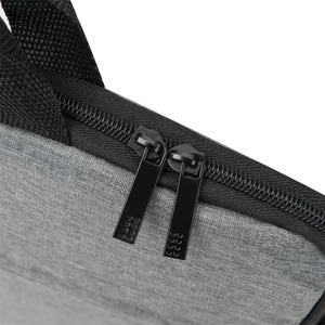 Sac à main pour <span class=keywords><strong>ordinateur</strong></span> portable en polyester de style simple pour hommes et femmes, 17,3/<span class=keywords><strong>15</strong></span>,6/14 <span class=keywords><strong>pouces</strong></span>, avec <span class=keywords><strong>housse</strong></span> pour tablette - Product Image 4
