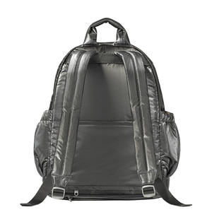 Mochila de poliéster reciclado con cremallera, ultraligera, de viaje, de lujo, moderna y personalizada para mujer - Product Image 3