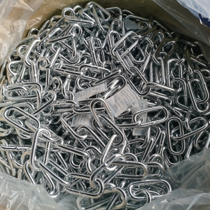 Cadena de Acero Soldada Galvanizada Estándar DIN764 de Alta Calidad, Eslabones Cortos y Largos, para Barandillas y Remolque - Product Image 4