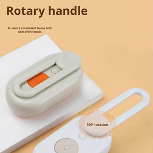 Spazzola Intelligente per Animali Domestici con Spray - Spazzola Ricaricabile in TPE per la Rimozione del Pelo, Pulizia con Nebulizzazione d'Acqua e Massaggio a Vapore, Facile da Pulire per Cani e Gatti, Uso in Bagno - Product Image 2