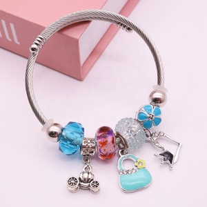 <span class=keywords><strong>Coeur</strong></span> de voiture fait à la main balancent perles naturelles bleues breloques en acier inoxydable bracelets ouverts torsadés - Product Image 1