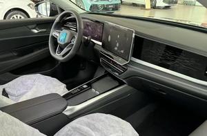 Volkswagen <span class=keywords><strong>Passat</strong></span> Pro 2026 1.5T, <span class=keywords><strong>berlina</strong></span> a benzina di medie <span class=keywords><strong>dimensioni</strong></span>, guida a sinistra, nuova condizione, interni scuri, per adulti - Product Image 3