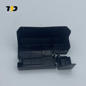 Cubierta de Fusible 82621-F4010 para Toyota <span class=keywords><strong>CHR</strong></span> 82621-F4010 - Product Image 4