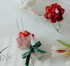 Candela Votiva Aromaterapica Creativa Fatta a Mano in Cera di Soia, a Forma Floreale Moderna ed Ecologica per Occasioni Festive e Diwali - Product Image 4