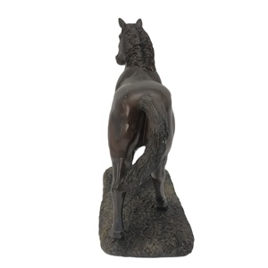 Özelleştirilmiş reçine çevre dostu ev dekoratif ayakta at heykel - Product Image 4