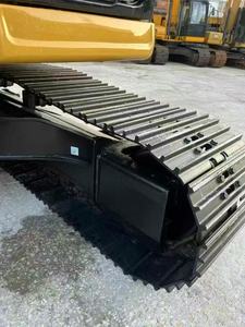 รถขุดไฮดรอลิกแบบตีนตะขาบ CAT 320B มือสอง สภาพ 90% รุ่นปี 2016 - Product Image 6