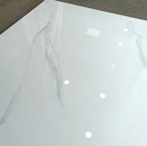 Vente Chaude Carrelage Moderne 80x80cm en <span class=keywords><strong>Marbre</strong></span> <span class=keywords><strong>Blanc</strong></span> de Carrare Poli Émaillé Antibactérien pour Revêtements de Sol Intérieurs d'Hôtels - Product Image 2