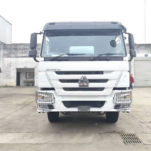 Camion-citerne HOWO 6x4 fabriqué en Chine, en vente en Papouasie-Nouvelle-Guinée à prix avantageux. - Product Image 2