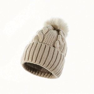 หมวกบีนนี่ไหมพรมอะคริลิกสำหรับผู้หญิง ป้องกันความหนาวเย็น มีที่ปิดหู  แบบหลวมๆ  ตกแต่งพู่  สำหรับฤดูหนาว - Product Image 4