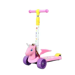 3轮踢滑板车/儿童喷雾儿童玩具户外滑板车带音乐婴儿脚踏车