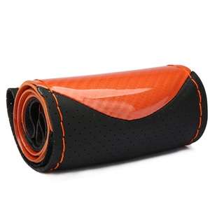 Mode sport fibre de carbone cousu <span class=keywords><strong>à</strong></span> la main couverture de volant voiture antidérapant <span class=keywords><strong>cuir</strong></span> tresse <span class=keywords><strong>pour</strong></span> volant SF140 - Product Image 3