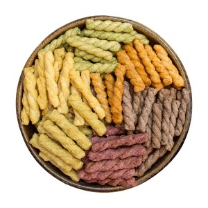MASTER YOUNG Riso Glutinoso Essiccato a Spirale (Gusto Riso Nero Leggermente Piccante) in Lattina 235g Snack Tradizionale Cinese - Product Image 5