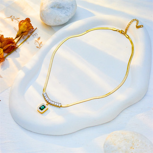 European American Style Retro Minimalist Diamond Encrusted Snake Chain Square Green Pendant Stainless Steel Necklace Party - Product Image 3