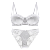 Set Bra dan Panty Wanita Satin Putih dengan Renda dan Kawat Penyangga, Gaya Prancis, Lingerie Elegan, OEM ODM untuk Dewasa (Grosir)