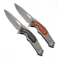 Cuchillo táctico plegable con revestimiento de titanio, hoja de acero inoxidable resistente a la corrosión con punta de lanza, mango de madera de color, cuchillo para exteriores.