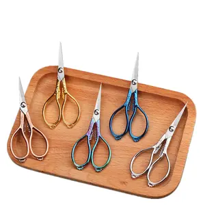 Hand Woven Crochet yarn thread Shears Color oxidized knitting scissors Metal alloy handle DIY Sewing exquisite scissors