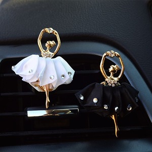 Diffuseur de parfum élégant pour voiture en forme de ballerine, à clipser sur la grille d'aération, décoration intérieure pour femme, vente en gros - Product Image 2