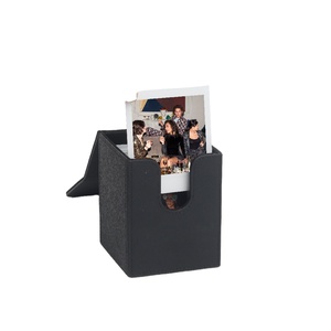 กล่องเก็บภาพถ่ายขนาดใหญ่ กล่องใส่การ์ด กล่องเก็บรูปภาพแบบพลิกหนัง สำหรับภาพถ่ายฟูจิ อินสแต็กซ์ มินิ/สแควร์ - Product Image 2