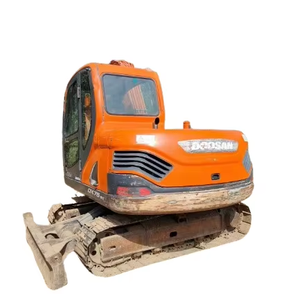 Mini-pelle DX75-9C Doosan Économe en énergie Pelleteuse de seconde main respectueuse de l'environnement avec moteur Doosan Marque de moteur - Product Image 1