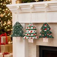 Pochette à cordon décorative en velours pour Noël, pendentif décoratif de fête, sac de rangement en forme d'arbre pour cadeaux/souvenirs