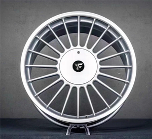 Nouvelles jantes en alliage YUFEE 2025 de 18 pouces pour <span class=keywords><strong>Alpina</strong></span> D4/D5 XB7 <span class=keywords><strong>XD3</strong></span> XD4, design multi-rayons 30 mm ET, ajustement universel - Product Image 4