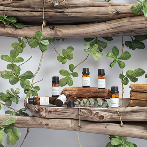 Huile Visage Nourrissante <span class=keywords><strong>Flora</strong></span> Ruby pour Marque Privée, Éclaircissante, à l'Huile Essentielle de Bergamote Pure et Biologique - Product Image 3