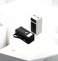 Pack de charge solaire haute capacité de 30 000 mAh avec câbles intégrés, une poignée portable, une boussole et une lampe de camping