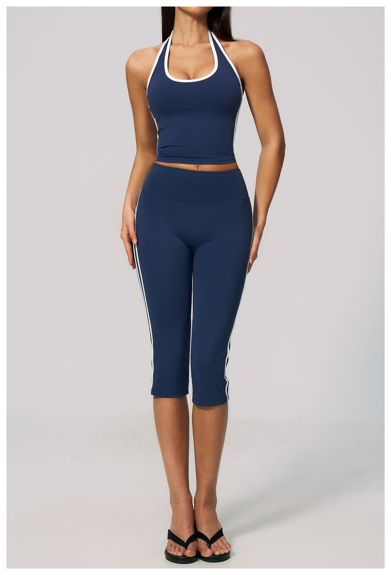 Color-Block Activewear Set: closure, strap or waistband adjustment reference