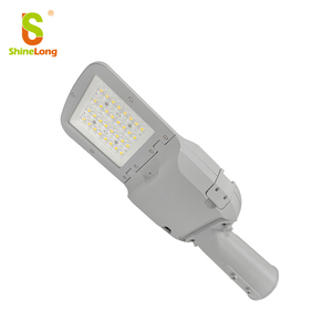 ไฟถนน LED กันน้ำ IP66 150W 27000lm 2700K มาตรฐาน CE RoHS สำหรับถนนหลัก/ทางหลวง/สะพานข้าม - Product Image 3