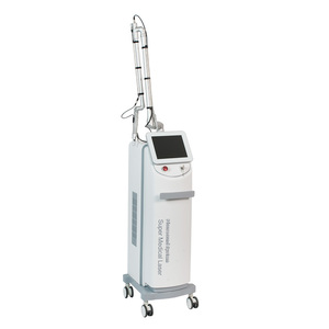 Sistema Láser de Picosegundos de Alta Potencia con Pantalla Táctil de 10.4 Pulgadas y Refrigeración por Agua para Aclaramiento de la Piel y Cuidado Facial Profesional - Product Image 1